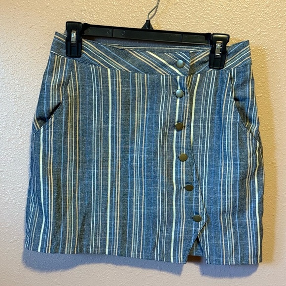 Fashion On Earth Dresses & Skirts - Striped Blue and Cream Button Skirt